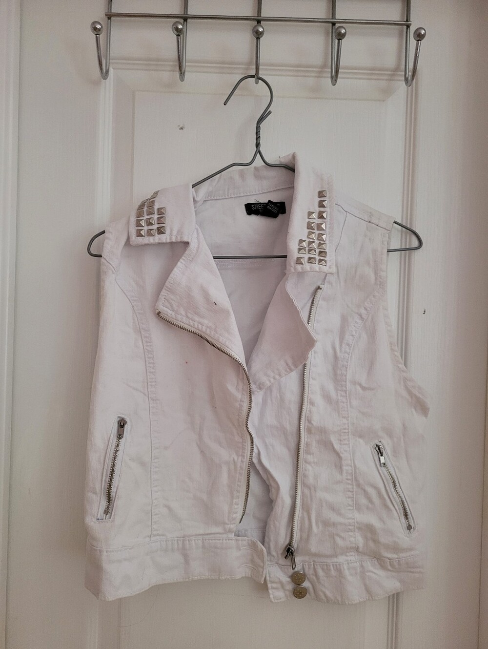 White Vest - Thick Material
